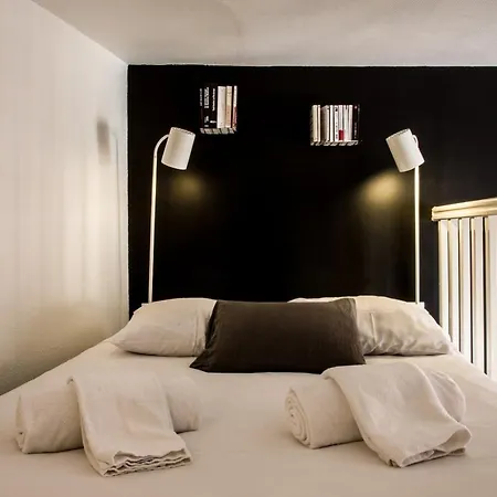 So Sweet Capitole Apartament *